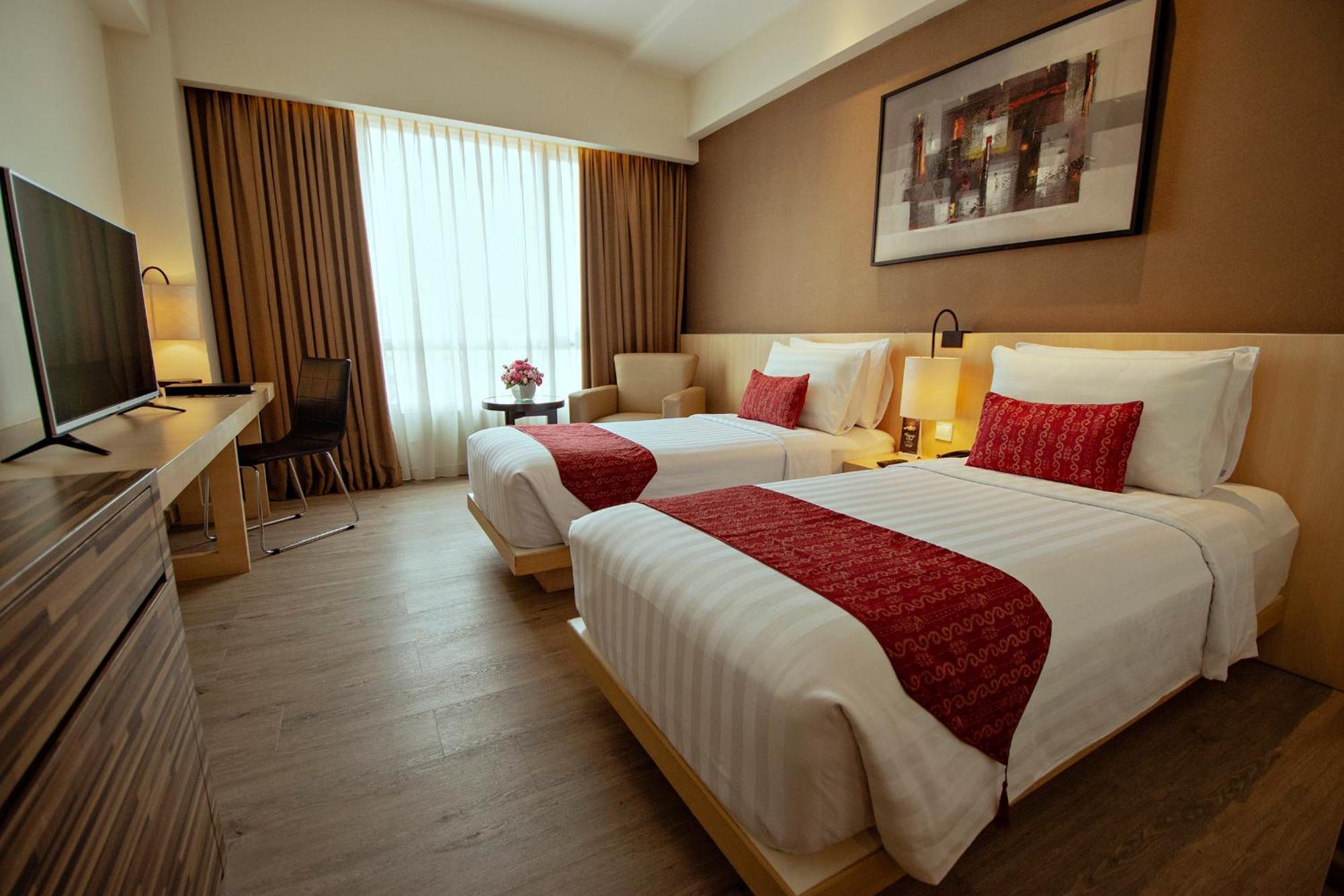 Grand Zuri Bsd City Serpong Exterior photo
