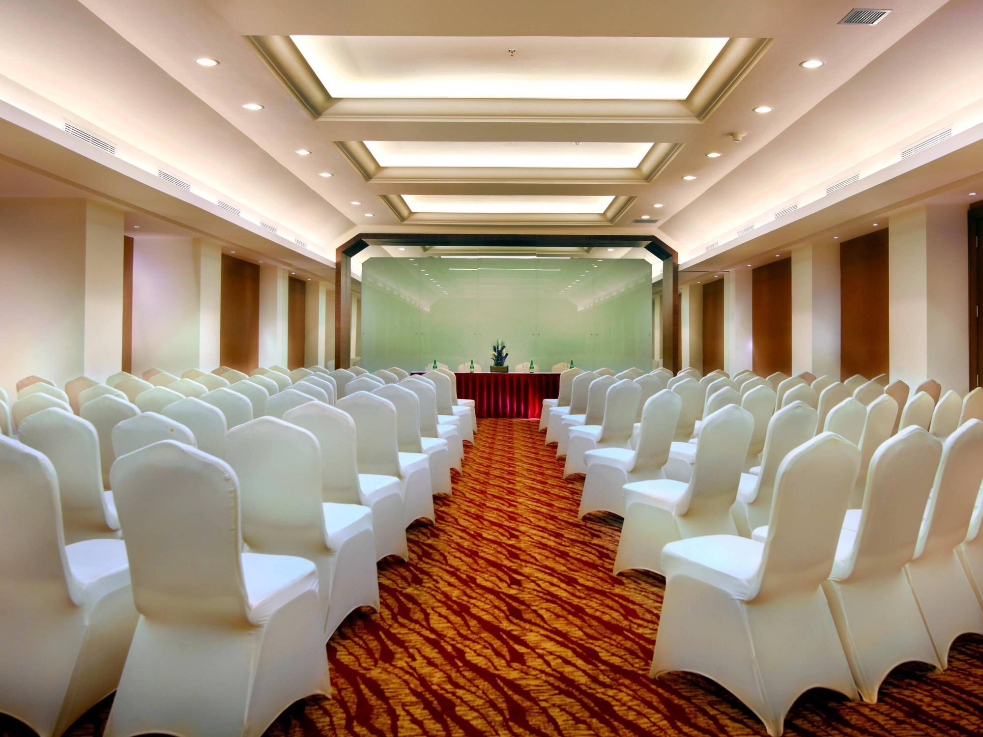 Grand Zuri Bsd City Serpong Exterior photo