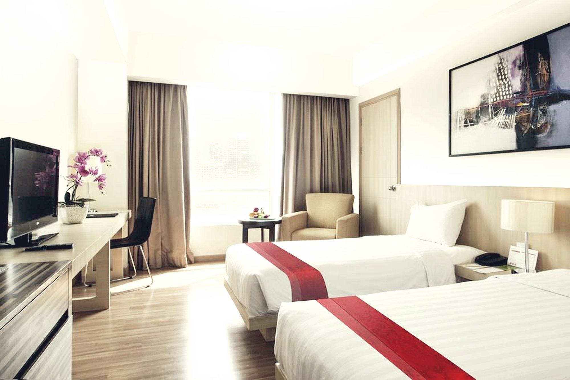 Grand Zuri Bsd City Serpong Exterior photo